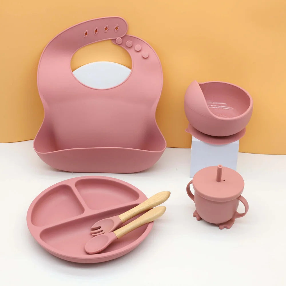 TinyTaste™ Silicone Baby Feeding Set – 6PCS Bib, Suction Bowl, Plate & Baby Utensils Main image